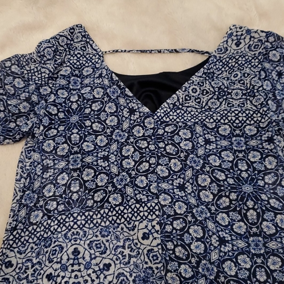 1/4 Length Sleeved Dress - Picture 2 of 2